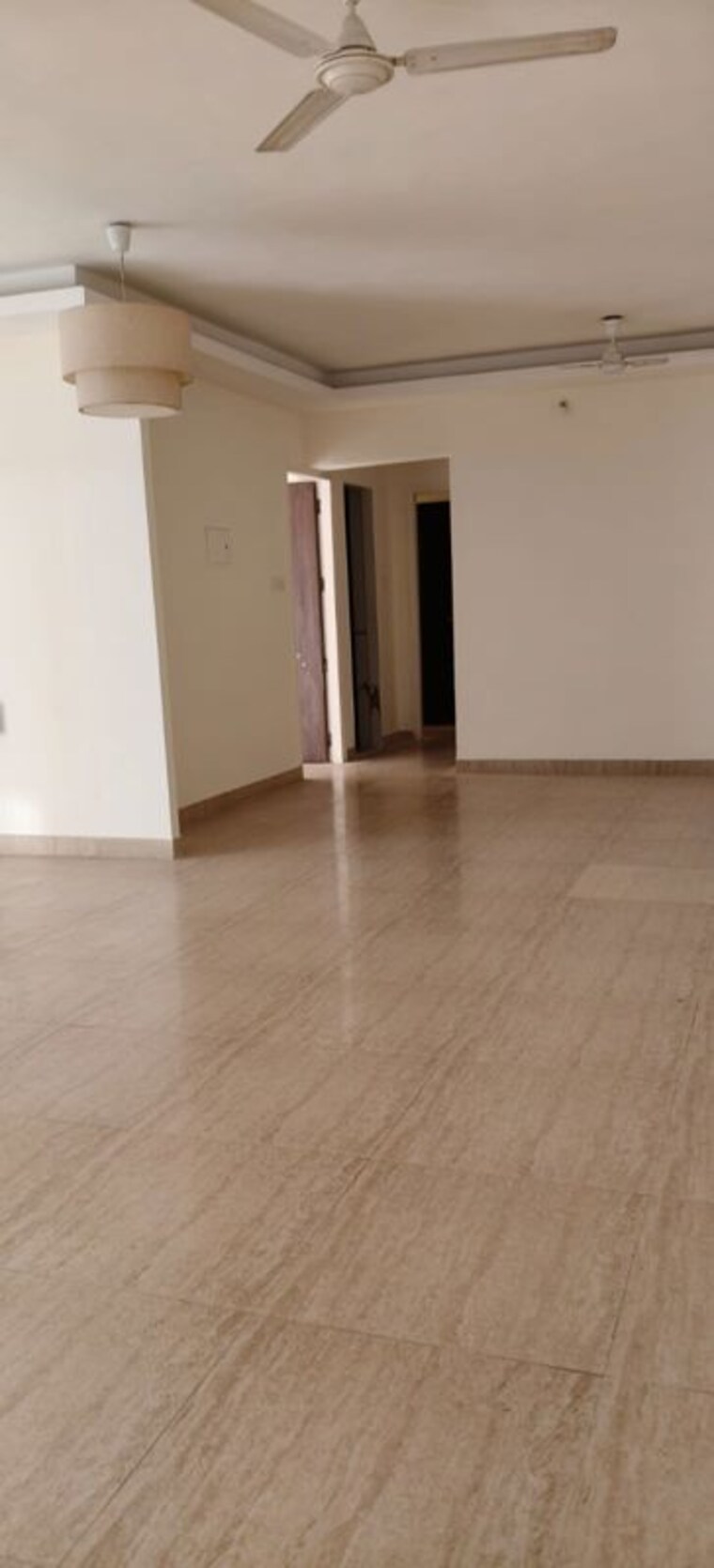 Room, hdil-metropolis-residences 3 Bedroom 1350 Sq.Ft. Apartment In Andheri West Mumbai 9765499