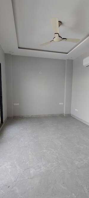 Room in 2 BHK Apartment at Kathgodam – for Rent