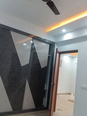 Furnished Amenities in 3 BHK Apartment at Aarcity Regency Park, Sector 16c Greater Noida – for Rent