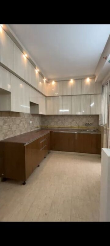Kitchen in 3 BHK Apartment at Amrapali Golf Homes, Sector 4 Greater Noida – for Rent