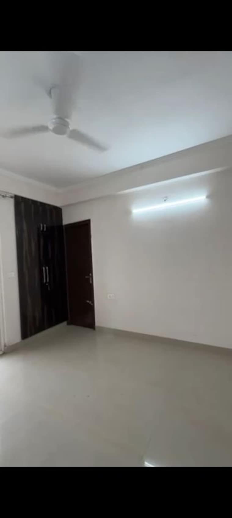 Room, amrapali-golf-homes 3 Bedroom 1595 Sq.Ft. Apartment In Sector 4 Greater Noida Greater Noida 9765612