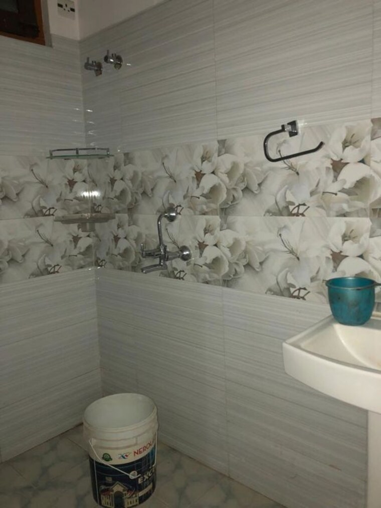 Bathroom, kathgodam 2 Bedroom 1800 Sq.Ft. Builder Floor In Kathgodam Haldwani 9765604