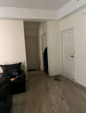 Master Bedroom in 3 BHK Apartment at Migsun Ultimo, Omicron Iii Greater Noida – for Rent