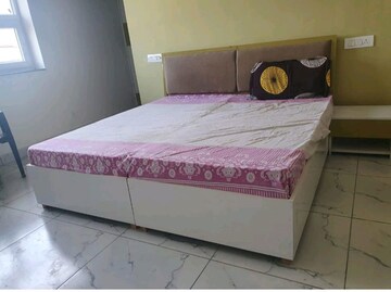 1 RK Independent House For Rent in Xu Iii Greater Noida