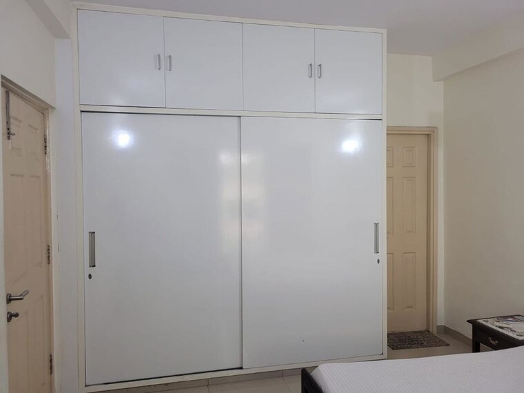 Room, emaar-mgf-emerald-hills 2 Bedroom 1180 Sq.Ft. Builder Floor In Sector 65 Gurgaon 9765647