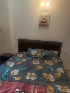 3.5 BHK + Pooja Room,Servant Room,Study Room,Extra Room Apartment For Sale in JMD Gardens