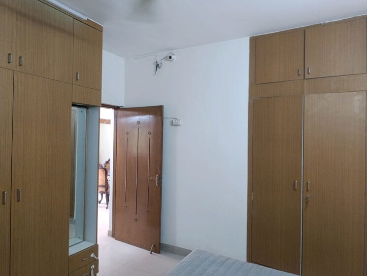 Room, vasant kunj 3 Bedroom 1850 Sq.Ft. Apartment In Vasant Kunj Delhi 9765685