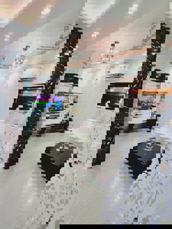 3.5 BHK + Pooja Room,Servant Room,Study Room,Extra Room Apartment For Rent in Unitech Harmony