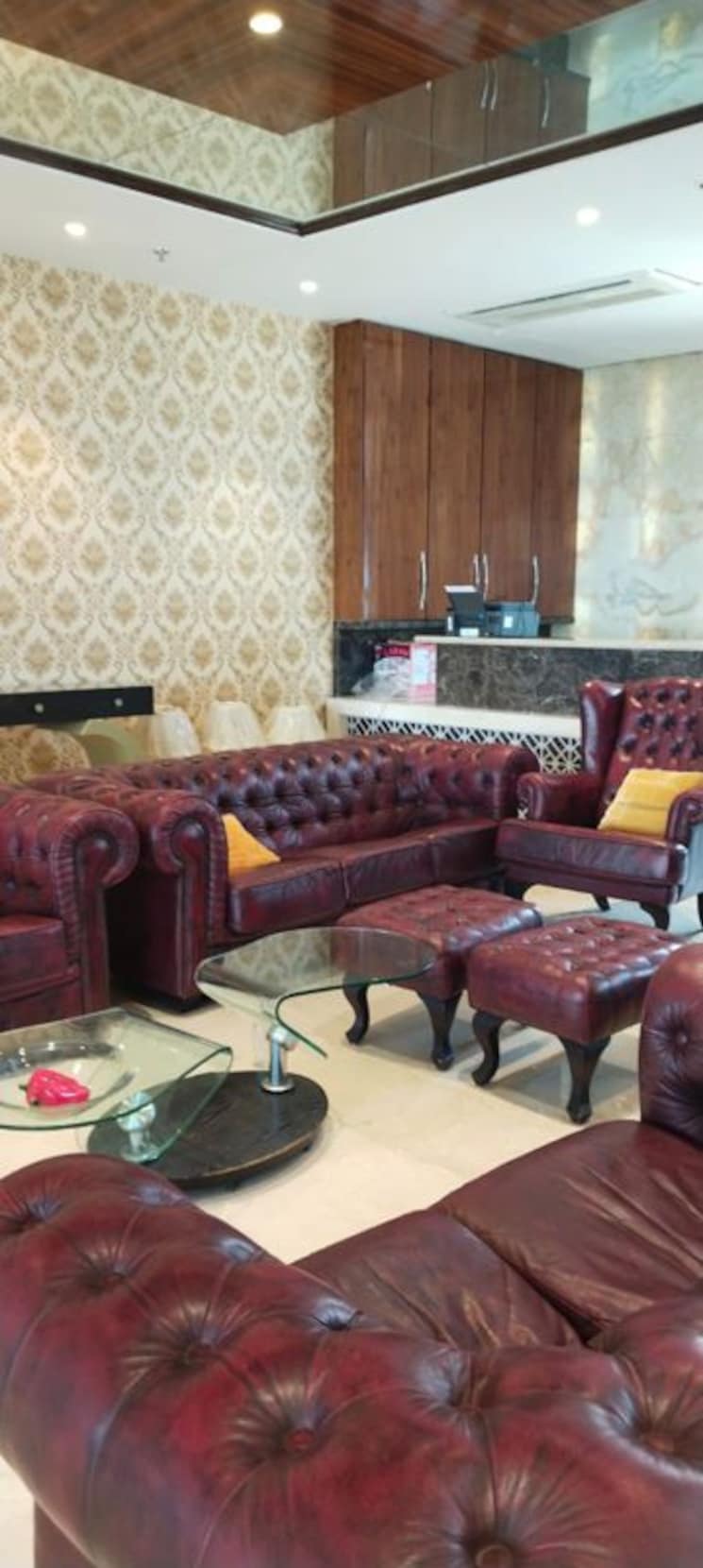 Living Room, prabhadevi Commercial Office Space 4500 Sq.Ft. In Prabhadevi Mumbai 9765696