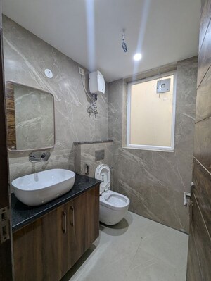 Bathroom in 3 BHK Apartment at Smart World Orchard, Sector 61 – for Rent
