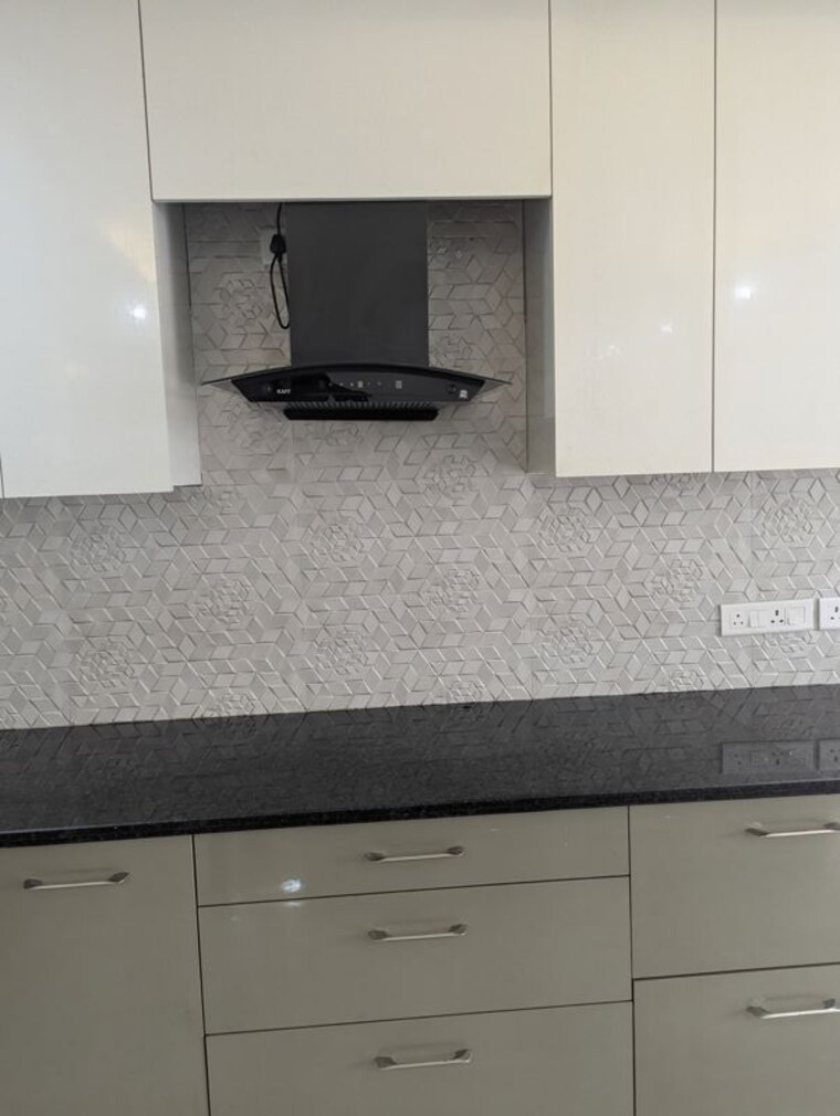 Kitchen, smart-world-orchard 3 Bedroom 1712 Sq.Ft. Apartment In Sector 61 Gurgaon 9765730