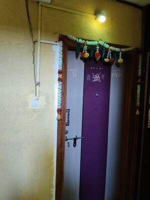 Building Lobby in 3 BHK Apartment at Gundecha Sunflower, Kandivali East – for Sale