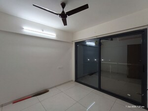 Room in 1 BHK Apartment at KT Radhe Mohan, Kopar Khairane – for Rent