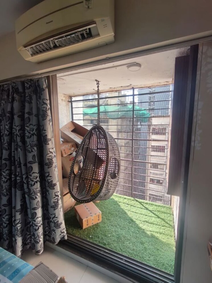  Parking, acme-avenue 2 Bedroom 750 Sq.Ft. Apartment In Kandivali West Mumbai 9765811