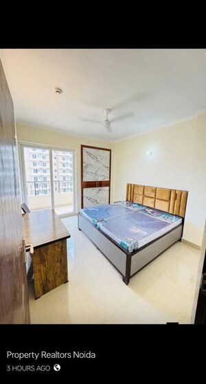 2 BHK Apartment For Rent in Gardenia Gateway, Sector 75