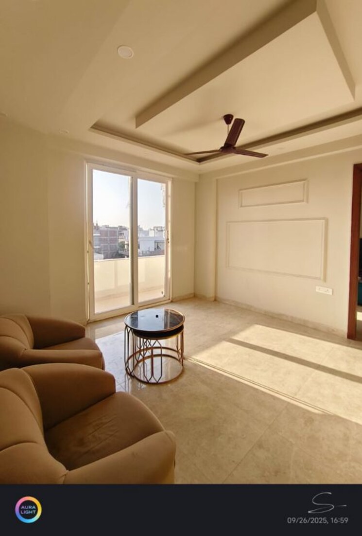 Living Room, hong-kong-bazaar 2 Bedroom 1200 Sq.Ft. Builder Floor In Sector 57 Gurgaon 9758498