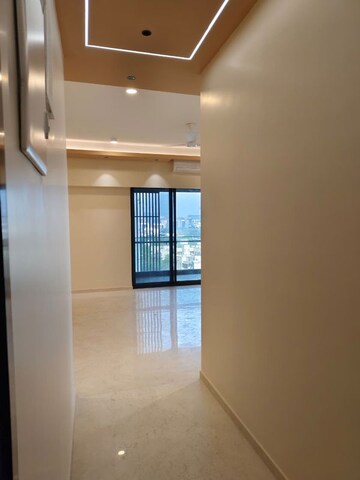 Room in 3 BHK Apartment at Adani Ten BKC, Bandra East – for Rent