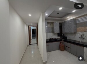 Building Lobby in 1 BHK Builder Floor at Palm Residency Chhatarpur, Chattarpur – for Rent