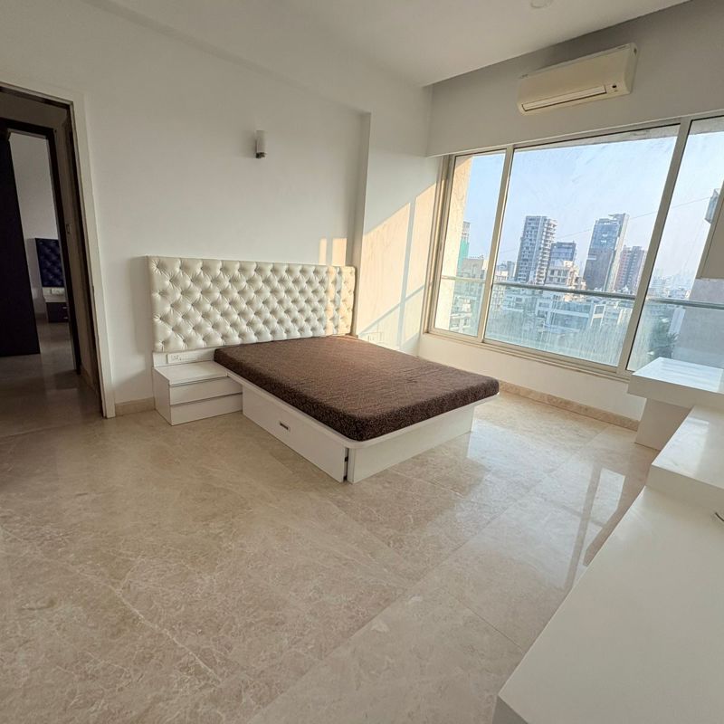 2 BHK + Pooja Room Apartment For Rent in Santacruz Triveni CHS