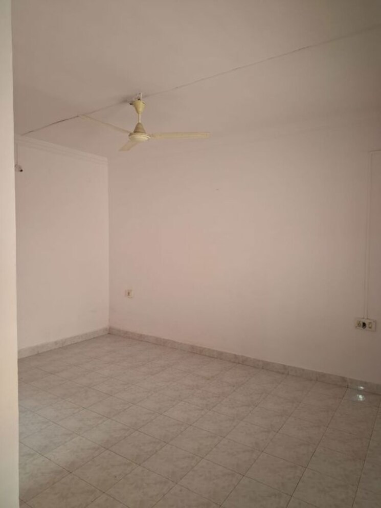Room, b-u-bhandari-rakshak-nagar 1 Bedroom 550 Sq.Ft. Apartment In Kharadi Pune 9765840