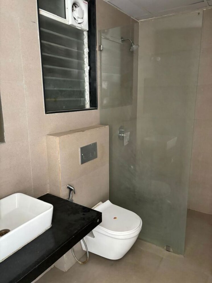 Bathroom, ganga-platino 3.5 Bedroom 2100 Sq.Ft. Penthouse In Kharadi Pune 9765896