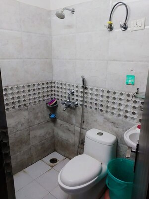 Bathroom in 1 BHK Builder Floor at Abhay Khand – for Rent