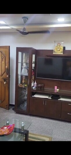 2 BHK Apartment For Rent in Dheeraj Pooja