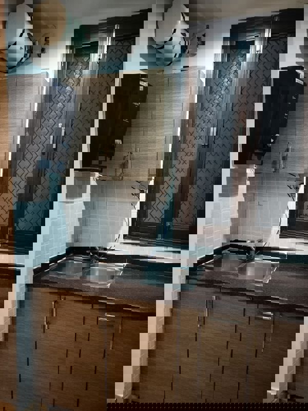 3 BHK + Servant Room Builder Floor For Sale in Kailash Colony