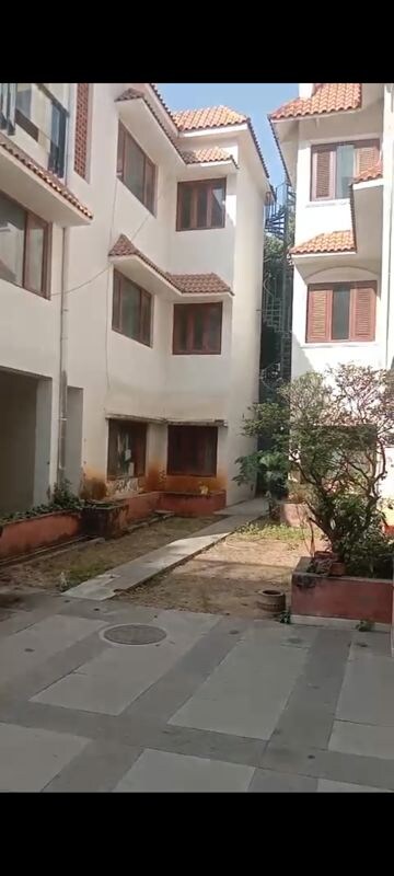 6+ BHK Independent House – Exterior View View at Jubilee Hills - for Rent