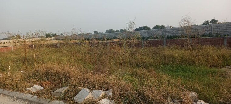 undefined, sector 75  275 Sq.Yd. Plot In Sector 75 Faridabad 9765936