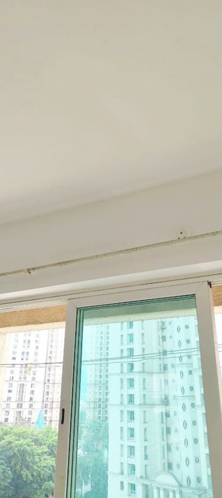 Room, hiranandani-meadows 3.5 Bedroom 1450 Sq.Ft. Apartment In Manpada Thane 9765939