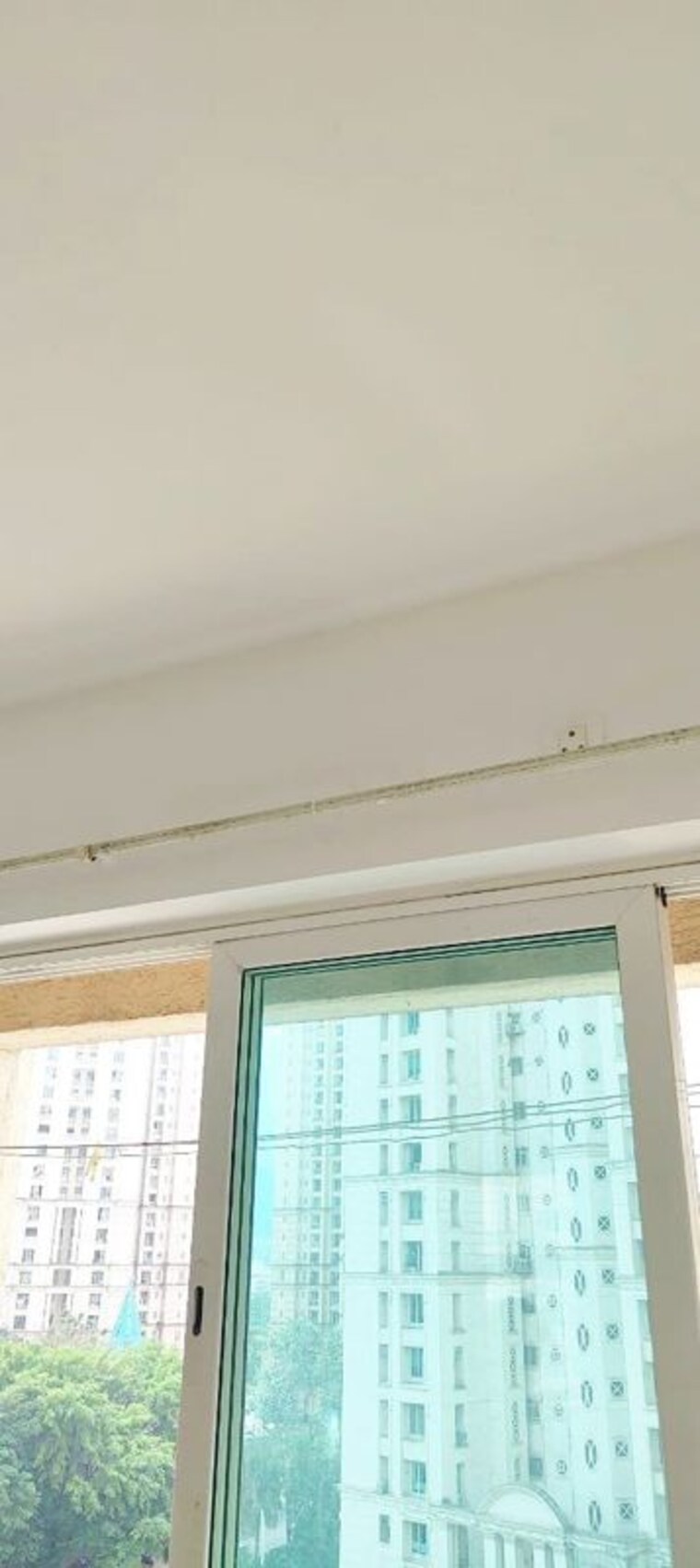 Room, hiranandani-meadows 3.5 Bedroom 1450 Sq.Ft. Apartment In Manpada Thane 9765939