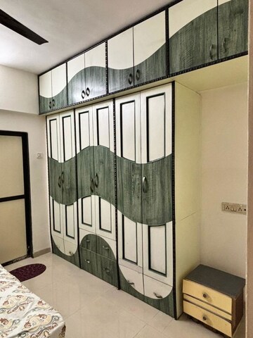 Master Bedroom in 1 BHK Apartment at Jyoti Castle, Malad West – for Rent