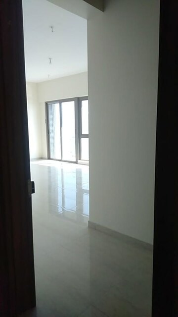 Room in 3 BHK Apartment at Sheth Auris Serenity Tower 1, Malad West – for Sale