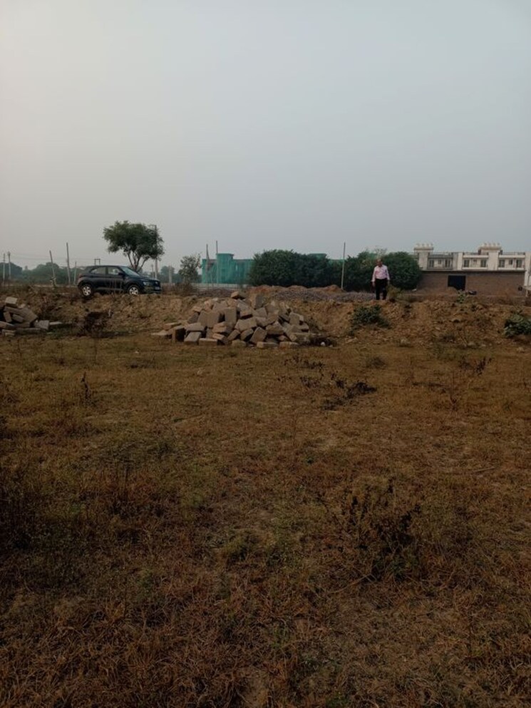 undefined, sector 75  220 Sq.Yd. Plot In Sector 75 Faridabad 9765948