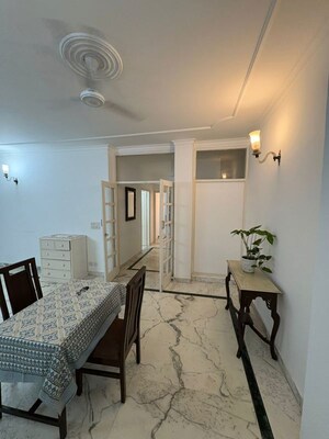 Master Bedroom in 3 BHK Builder Floor at Kailash Colony – for Rent