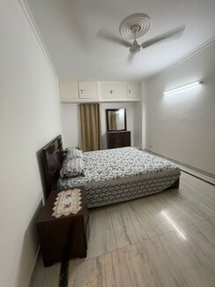 3 BHK + Pooja Room Builder Floor For Rent in Kailash Colony