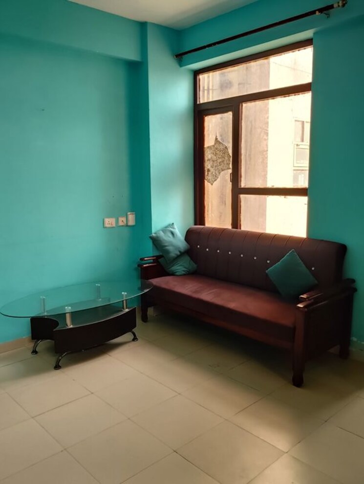 Living Room, auric-city-homes 1.5 Bedroom 325 Sq.Ft. Apartment In Sector 82 Faridabad 9765958