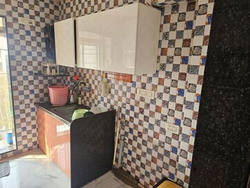 Master Bedroom in 2 BHK Apartment at Om Viraj Apartment, Andheri West – for Rent