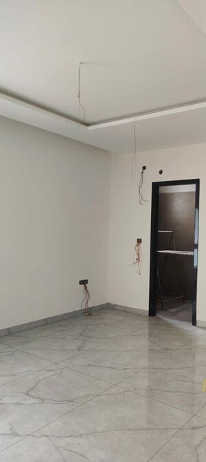 Room in 2 BHK Apartment at Signature Krishna Affinity, Attapur – for Sale