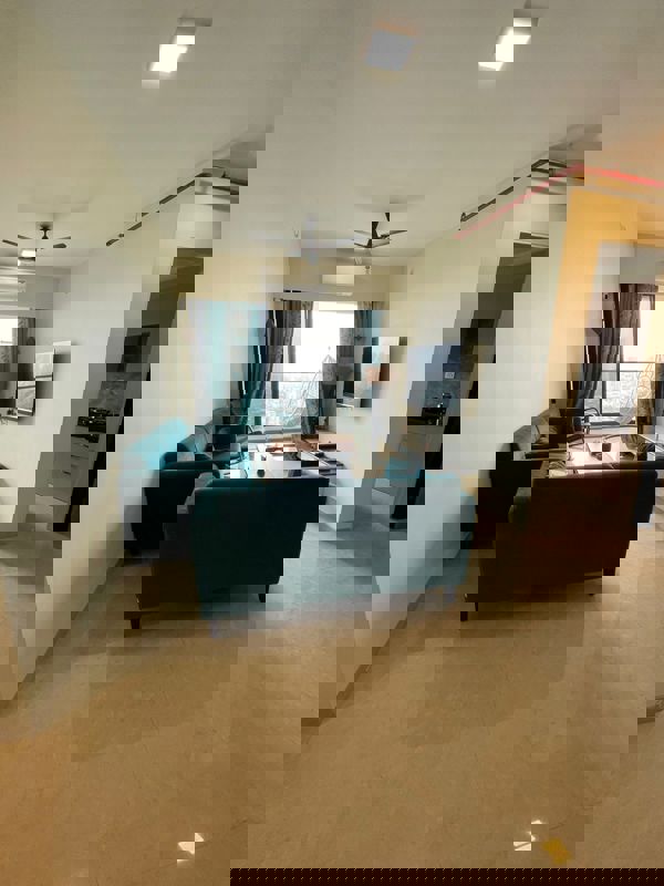 2 BHK 742 Sq.Ft. Apartment in Dosti Eastern Bay