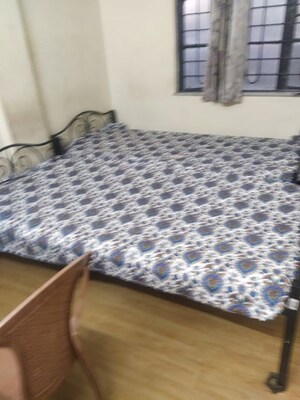 Bedroom in 2 BHK Apartment at Bhawani Park, Aundh – for Rent