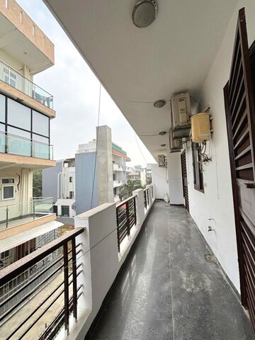 Balcony in 3 BHK Builder Floor at Baani Square, Sector 50 – for Rent
