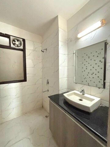 Master Bedroom in 3 BHK Builder Floor at Baani Square, Sector 50 – for Rent