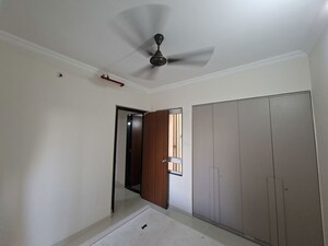 Room in 1 BHK Apartment at Raunak Bliss B2, Ghodbunder Road – for Rent