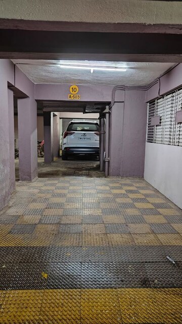 Parking in 2 BHK Apartment at Goregaon West View CHS, Goregaon West – for Rent