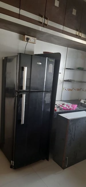 Furnished Amenities in 2 BHK Apartment at Kundan House, Khadki – for Rent