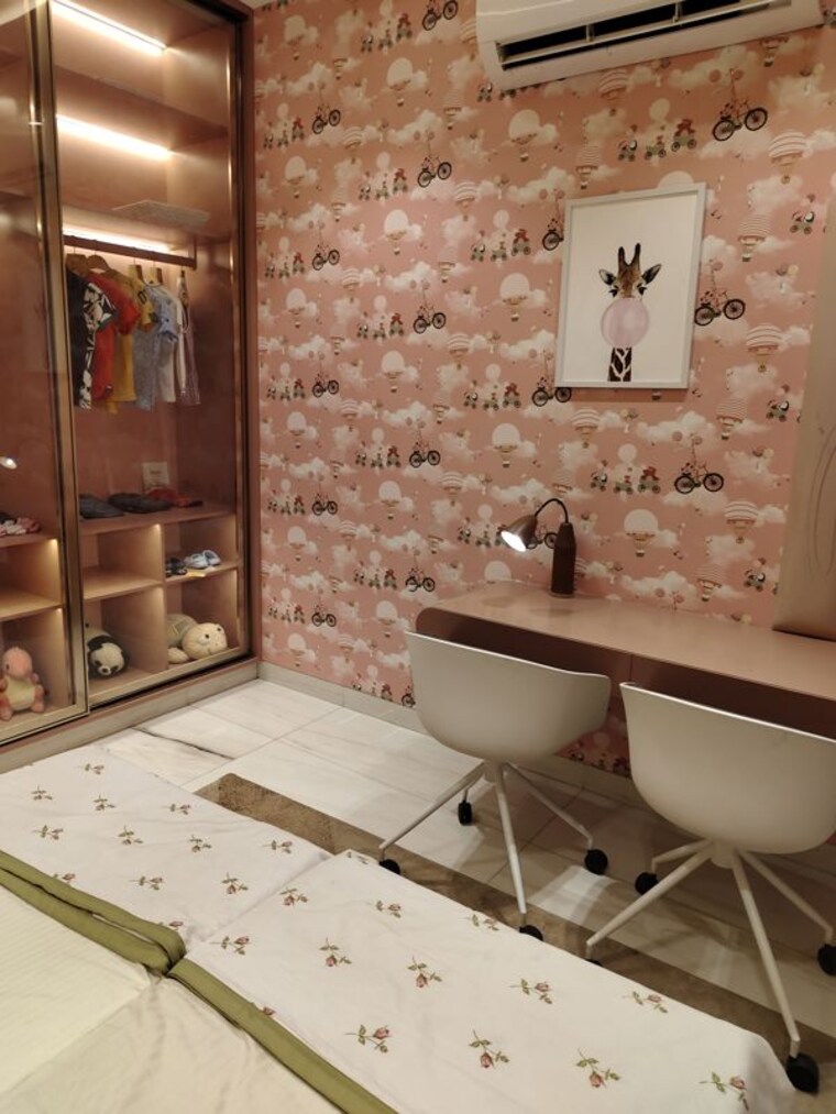 Living Room, pokhran road no one 4 Bedroom 1928 Sq.Ft. Apartment In Pokhran Road No One Thane 9766044