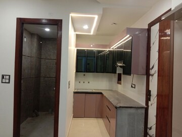 Kitchen in 1 BHK Builder Floor at Dwarka Mor – for Sale