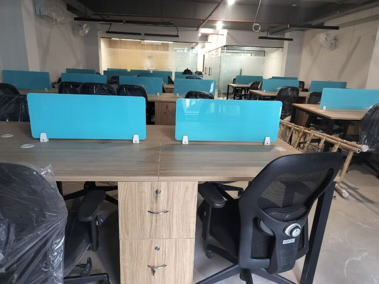 Team Area, sector 2 Commercial Office Space 2500 Sq.Ft. In Sector 2 Noida 9766065